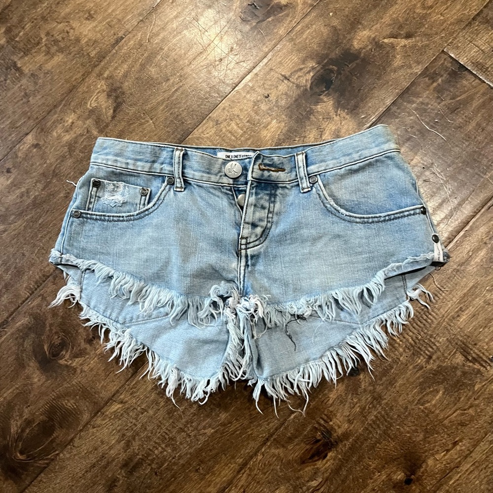 ONE X ONE TEASPOON NO 2’s  LIGHT BLUE CUT OFF SHORTS LIGHT DISTRESSING